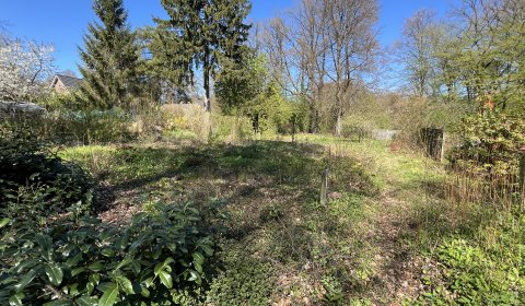 Unbebaut und startbereit