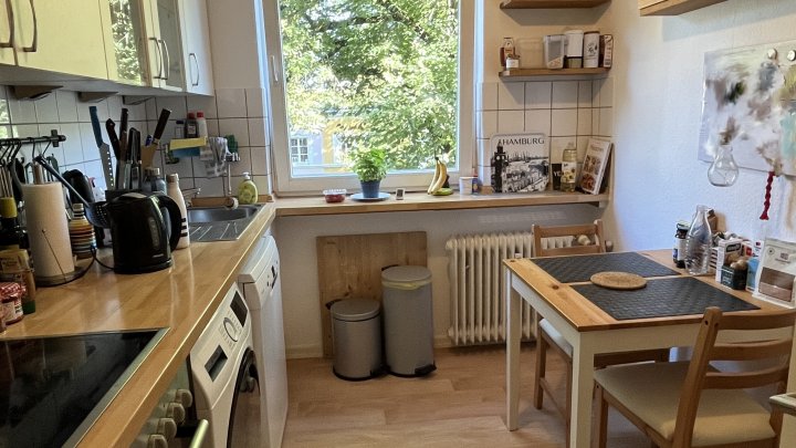 3 Zimmer in Barmbek mit Südbalkon und Blick in die Gärten - ruhig und doch mittendrin