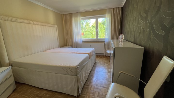 Volksdorf, wie man es liebt – herrlich ruhige Lage, Südterrasse, Gartennutzung und eigene Garage