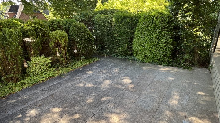 Volksdorf, wie man es liebt – herrlich ruhige Lage, Südterrasse, Gartennutzung und eigene Garage